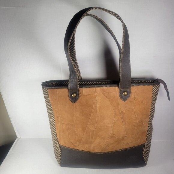 Vaan & Co. Women Milano Upcycled Genuine Leather Herringbone Tote - Picture 10 of 15